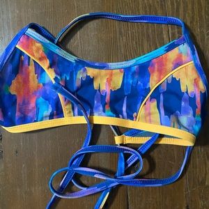 Jolyn Aaron bikini top size small